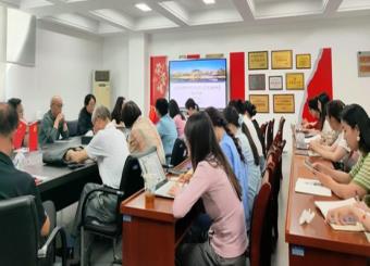 澳门十大电子正规游戏网站中文系召开教研室成立大会暨期末工作会议
